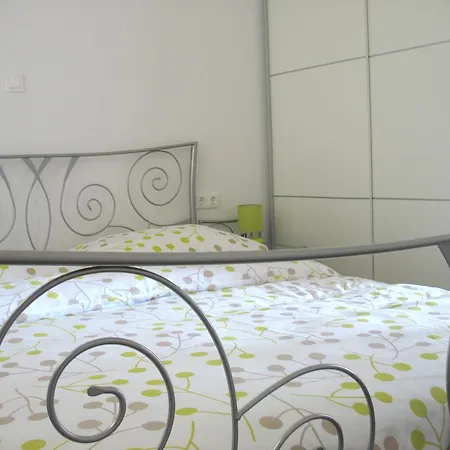 Eliva Apartman Trogir
